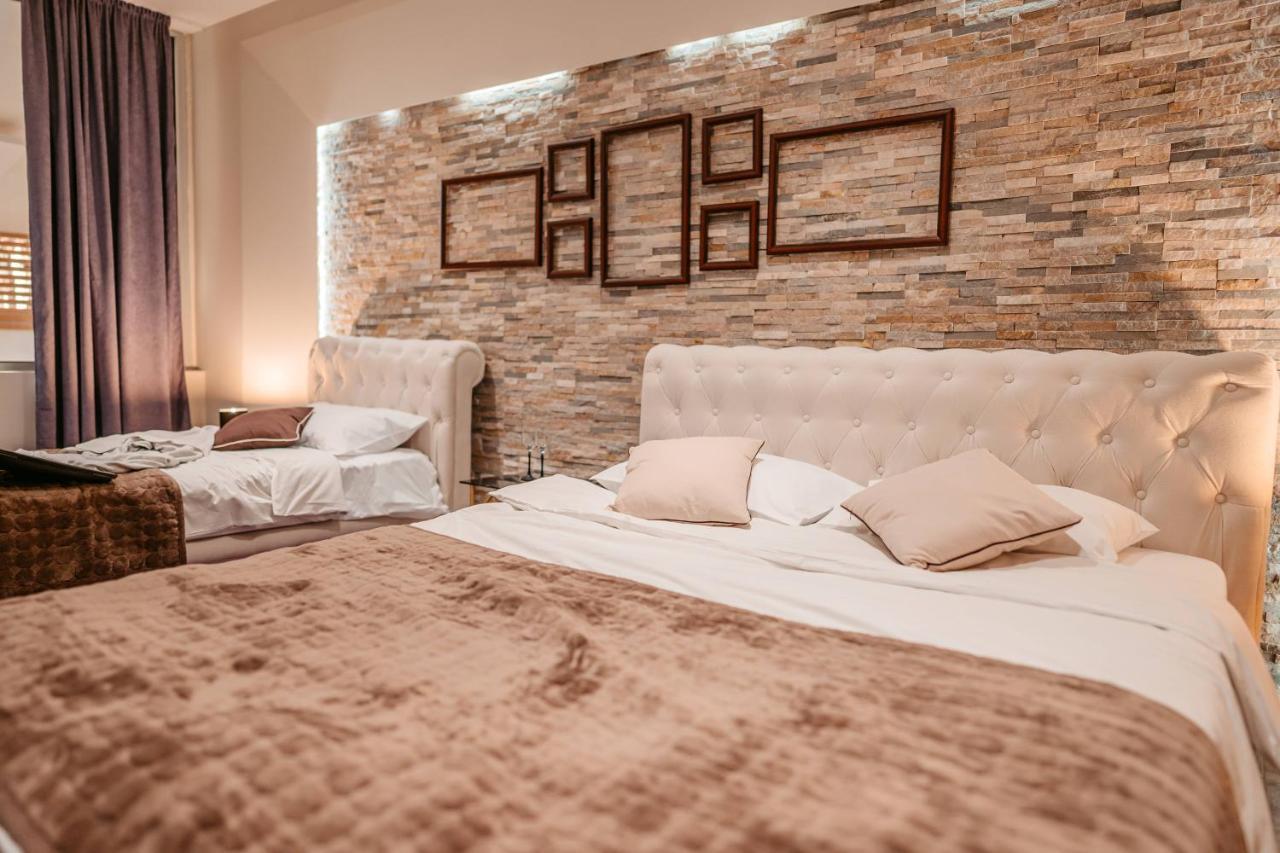 Magico Rooms & Apartments Ni Esterno foto